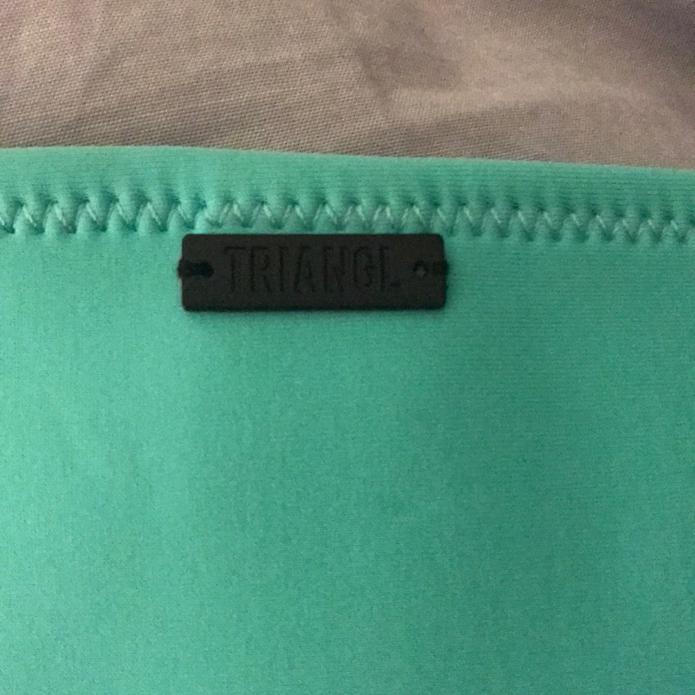 Triangl Brandd New Bathing suit! Never worn! - Picture 5 of 6